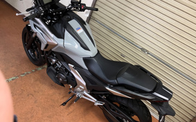 HONDA NC750X 2023 RH09