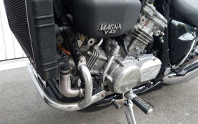 HONDA V45 MAGNA 1988 RC28