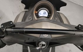 YAMAHA N-MAX 125 SE86J