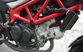 HONDA VTR 250 MC33