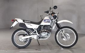 SUZUKI DJEBEL200 SH42A