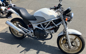 HONDA VTR 250 MC33