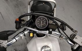 SUZUKI DJEBEL200 SH42A