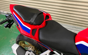HONDA CBR250RR MC51