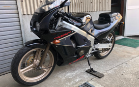 HONDA CBR250R MC19