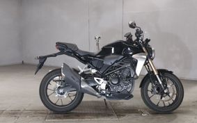 HONDA CB250R MC52