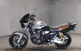 YAMAHA XJR1300 RP03J