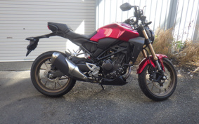 HONDA CB250R MC52