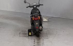 SUZUKI LETS4 CA45A