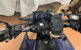 HONDA CB250R MC52