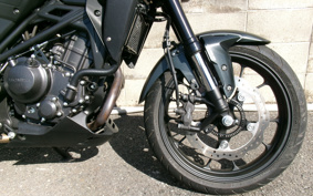 HONDA CB250R MC52
