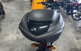 HONDA CB650F 2018 RC83