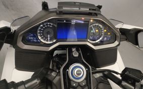 HONDA GL1800 TOUR DCT SC79