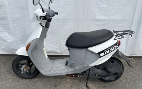 SUZUKI LETS4