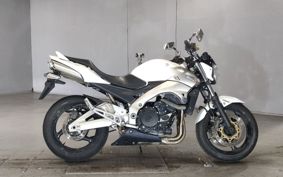 SUZUKI GSR400 GK7EA