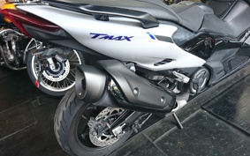 YAMAHA T-MAX 560 ABS 2020 SJ19J