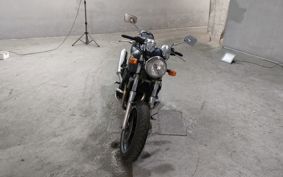 SUZUKI INAZUMA 400 GK7BA