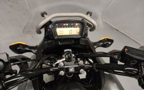 HONDA NC750X RC72