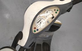 VESPA VESPAET4 50 ZAPC261