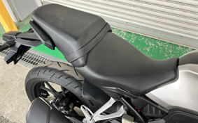 HONDA CB250R MC52