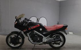 HONDA VT250F MC08