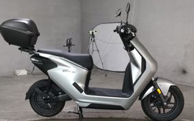 HONDA EM1 e: EF16