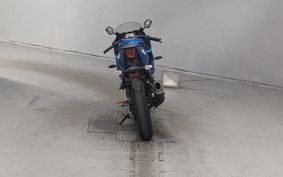 SUZUKI GSX-R125 DL33B