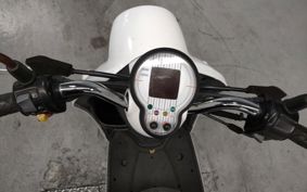 YAMAHA E- VINO  SY11J