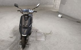SUZUKI ADDRESS V100 CE11A