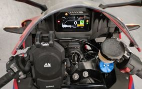 HONDA CBR600RR PC40