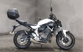 YAMAHA MT-07 RM07J